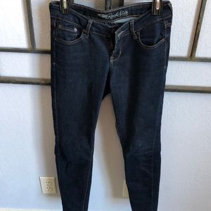 Old Navy Rockstar Skinny dark wash jeans